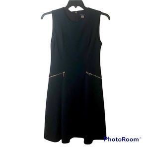 Tommy Hilfiger Women's Navy Blue Dress Size 8